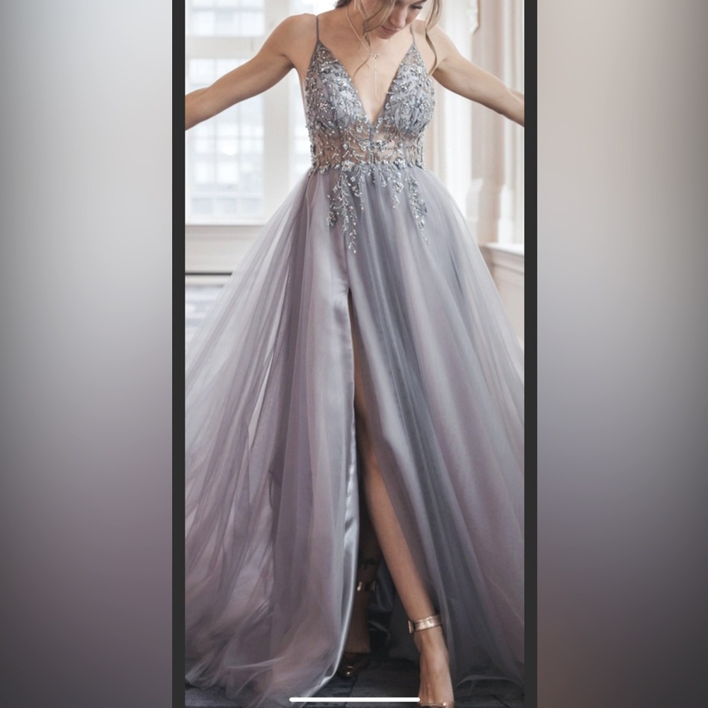 Beaded couture gown dress for prom wedding party in gray/blue